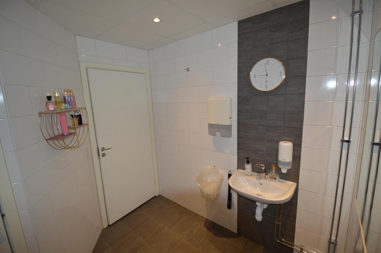 Hotell Gaestis Tierp Екстер'єр фото