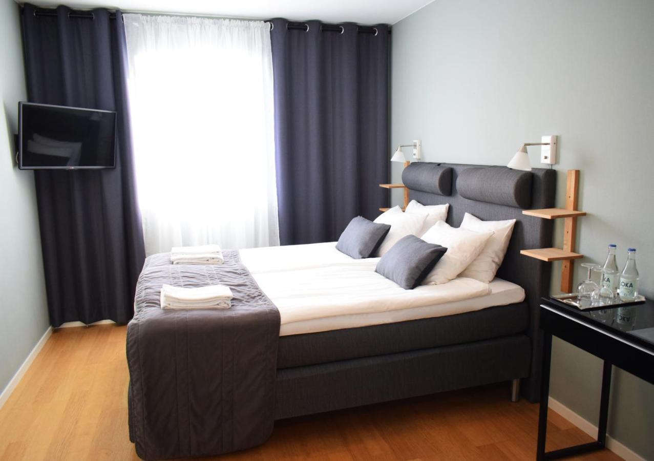 Hotell Gaestis Tierp Екстер'єр фото
