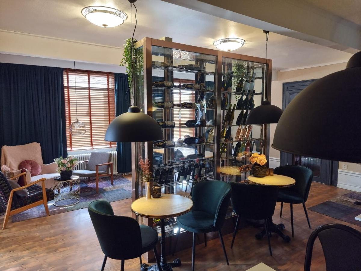 Hotell Gaestis Tierp Екстер'єр фото